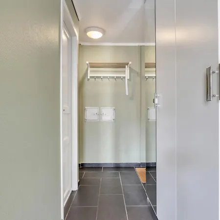 Easy Living Apartment